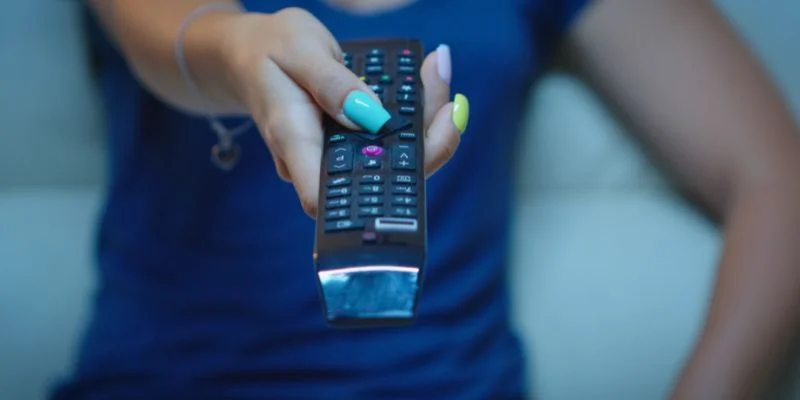 How to Switch from Cable TV to IPTV